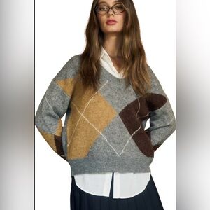 Elegant V-Neck Argyle Sweater for Women